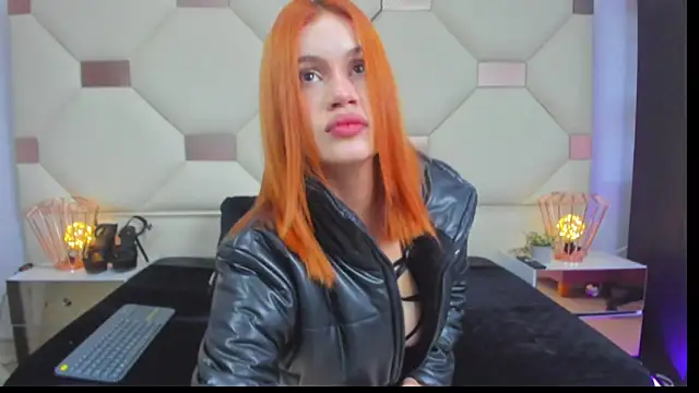 Snapshot of Marilyn_scott chatting on December 5, 1:42 pm Marilyn scott online show from December 5, 1:42 pm