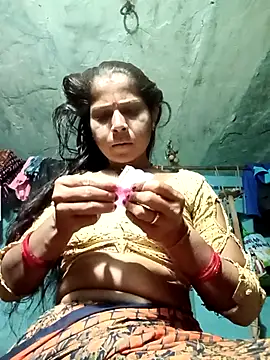 Snapshot of Hot_era chatting on November 1, 3:25 pm Hot era online show from November 1, 3:25 pm