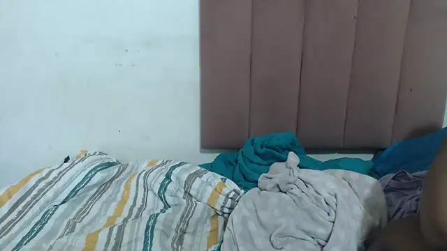 Snapshot of Chubby_Queenx255 chatting on December 2, 7:14 am Chubby Queenx255 online show from December 2, 7:14 am