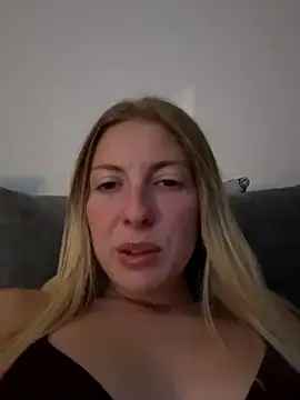 CheekyChelseaX online show from September 13, 8:30 pm