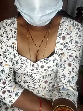 Snapshot of SindhuHappy chatting on December 21, 4:03 pm SindhuHappy online show from December 21, 4:03 pm