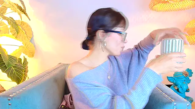Snapshot of Sweet_1Angel chatting on September 26, 12:31 pm Sweet 1Angel online show from September 26, 12:31 pm