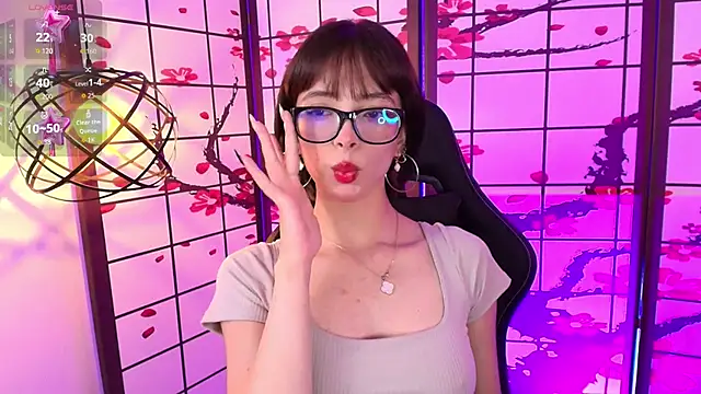 Snapshot of Sweet_1Angel chatting on October 17, 11:46 am Sweet 1Angel online show from October 17, 11:46 am