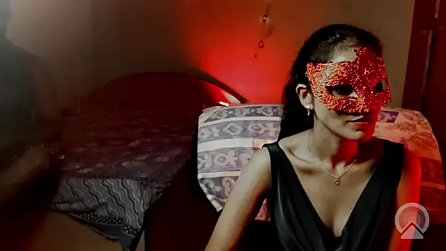 royeoy22 online show from October 6, 12:24 pm