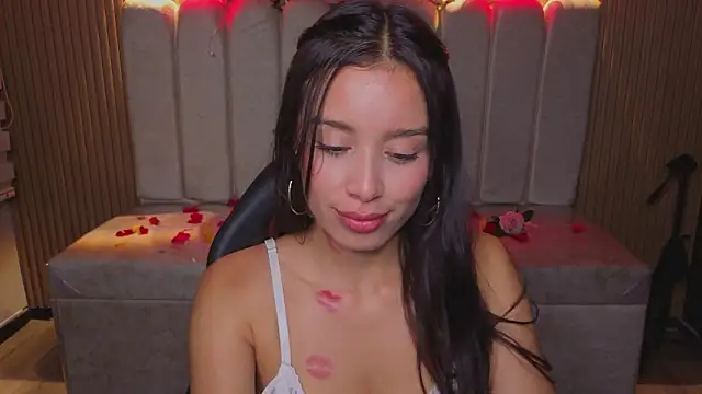  Mia Evans 1 online show from February 14, 8:27 pm