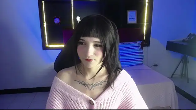  Charlotte Collins  online show from February 5, 2:54 pm