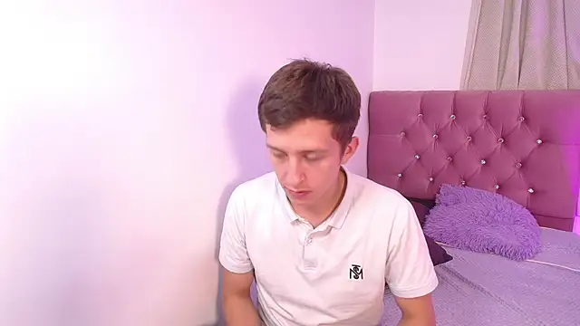Snapshot of mae_nathan_ chatting on July 17, 12:06 am mae nathan online show from July 17, 12:06 am