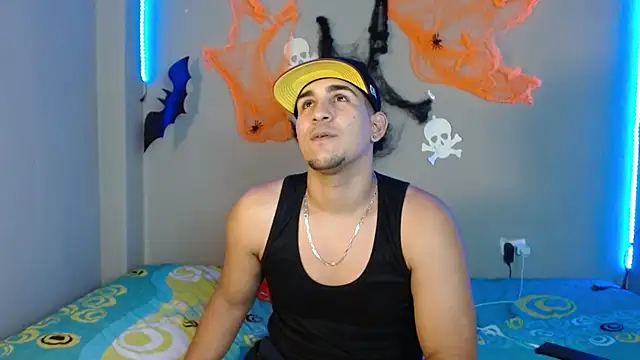 massimo vidal  online show from October 26, 5:24 am