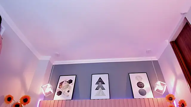 Nina Ford online show from March 27, 10:31 pm