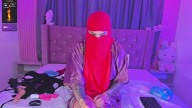 Nayla-Mouna online show from June 17, 7:44 am