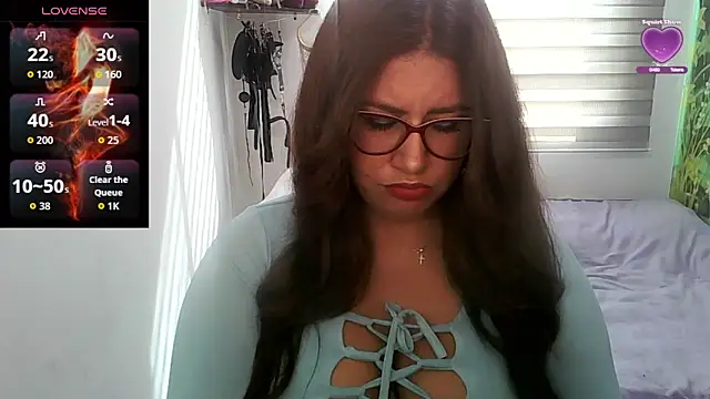 Snapshot of Vesper_Vixen chatting on September 23, 1:25 pm Vesper Vixen online show from September 23, 1:25 pm