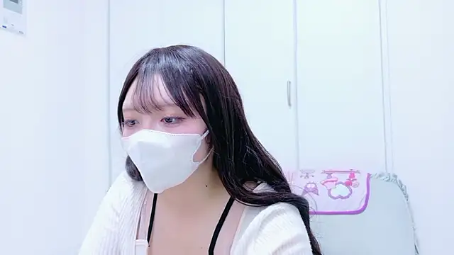 Snapshot of Riria-riri chatting on November 22, 1:54 pm Riria-riri online show from November 22, 1:54 pm