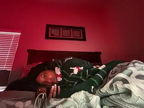 Brooke012 online show from April 10, 6:45 pm