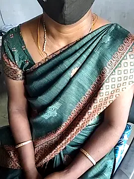 Snapshot of umashreetamil chatting on September 10, 5:40 am umashreetamil online show from September 10, 5:40 am