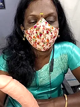 Snapshot of umashreetamil chatting on November 22, 5:34 pm umashreetamil online show from November 22, 5:34 pm