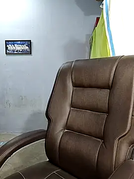 Snapshot of umashreetamil chatting on November 26, 4:52 pm umashreetamil online show from November 26, 4:52 pm