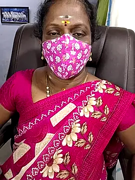 Snapshot of umashreetamil chatting on November 29, 11:46 am umashreetamil online show from November 29, 11:46 am