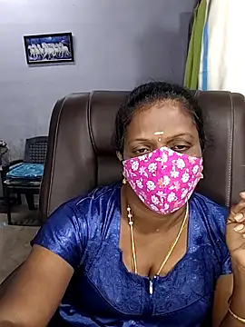 Snapshot of umashreetamil chatting on November 30, 4:11 pm umashreetamil online show from November 30, 4:11 pm