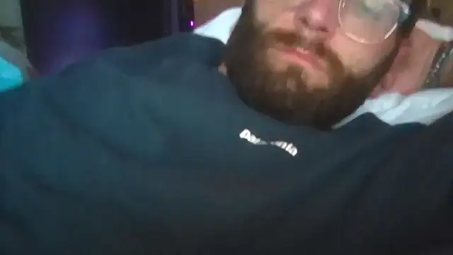 Snapshot of hungspundick1 chatting on November 4, 11:53 am hungspundick1 online show from November 4, 11:53 am