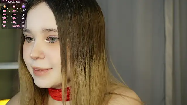 Lina Glow online show from December 23, 6:55 am