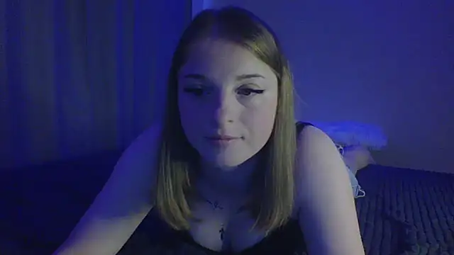 Star Girlish online show from October 5, 11:52 am