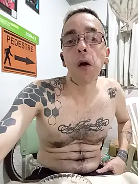 dinho carioca online show from February 19, 3:35 am