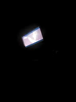Snapshot of andrerj22 chatting on October 15, 5:29 am andrerj22 online show from October 15, 5:29 am