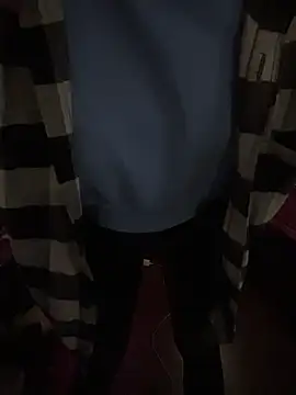 Snapshot of d3luluxx chatting on November 29, 11:08 pm d3luluxx online show from November 29, 11:08 pm