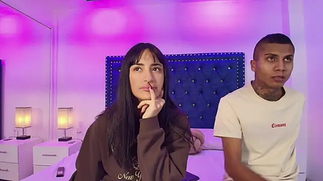 Damian and roxanne online show from March 21, 12:43 pm