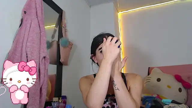 valentinat fun online show from September 14, 11:15 pm