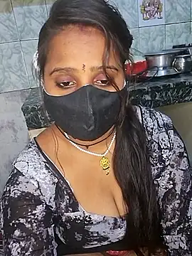 Snapshot of Minu_love chatting on February 1, 6:39 pm Minu love online show from February 1, 6:39 pm