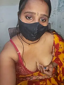 Snapshot of Minu_love chatting on February 6, 8:40 am Minu love online show from February 6, 8:40 am