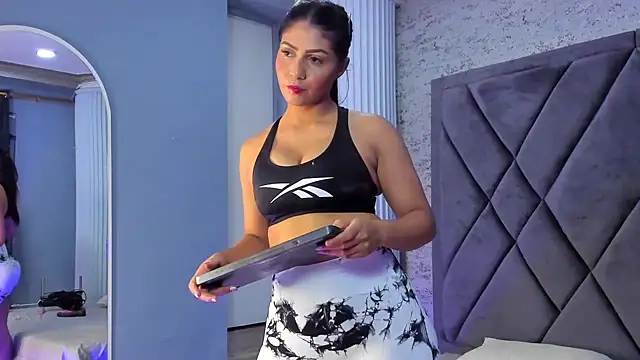Snapshot of AyshelCooper_ chatting on September 28, 12:10 pm AyshelCooper online show from September 28, 12:10 pm