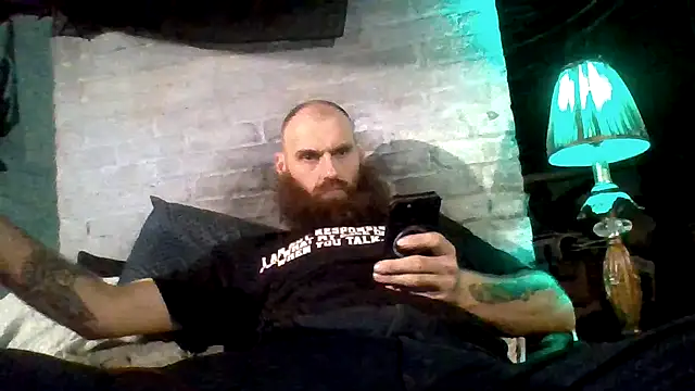 Snapshot of Cowboy815 chatting on September 19, 5:42 am Cowboy815 online show from September 19, 5:42 am