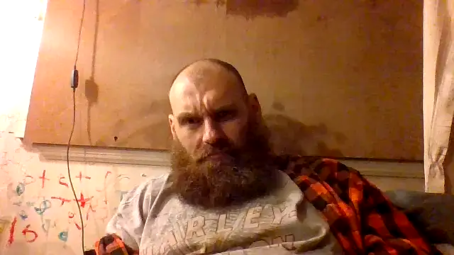 Snapshot of Cowboy815 chatting on May 3, 5:46 am Cowboy815 online show from May 3, 5:46 am