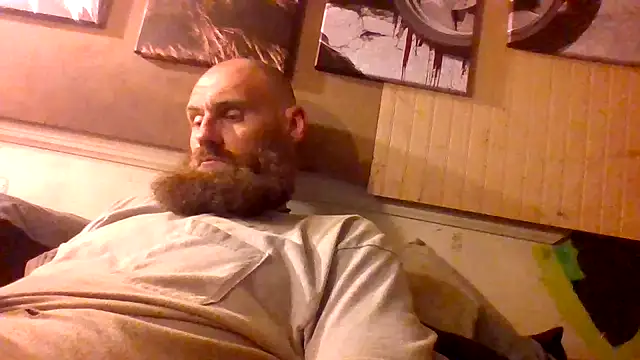 Snapshot of Cowboy815 chatting on May 28, 3:59 am Cowboy815 online show from May 28, 3:59 am