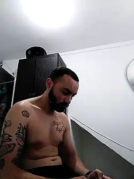 este juan online show from April 11, 6:34 pm