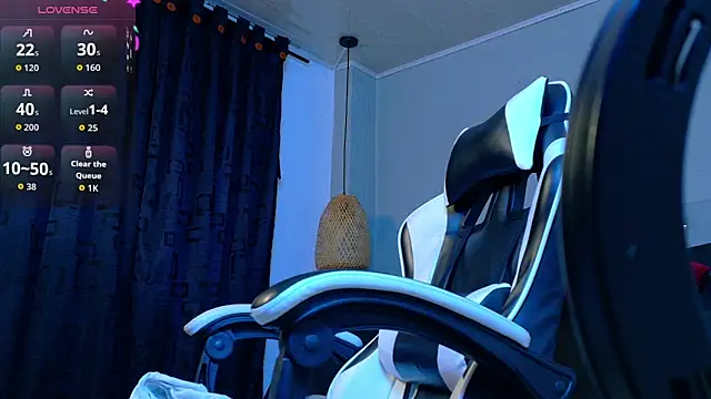 Thaiel Fosteer online show from February 20, 7:10 am