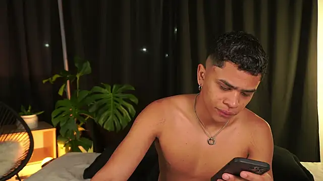 EROS AND ALAN online show from February 18, 3:35 am