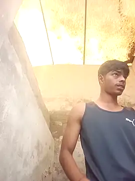 monster 33 online show from February 10, 8:18 am