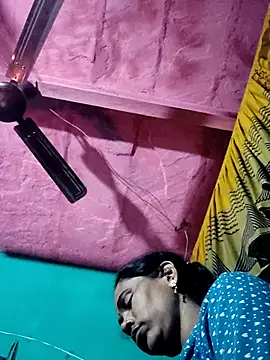 Pooja750 online show from January 10, 7:37 pm