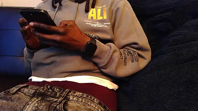 Snapshot of Rudeboy1116 chatting on December 14, 8:20 am Rudeboy1116 online show from December 14, 8:20 am