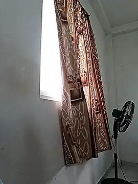 BeautyGirl sara online show from April 8, 5:18 am