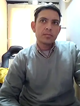 Snapshot of Az-09Ga chatting on April 28, 12:21 pm Az-09Ga online show from April 28, 12:21 pm