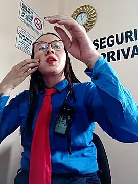 Hannah-colx online show from October 10, 4:06 pm