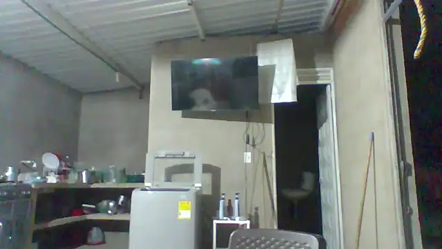 Snapshot of _Cristal chatting on September 24, 1:20 am Cristal online show from September 24, 1:20 am