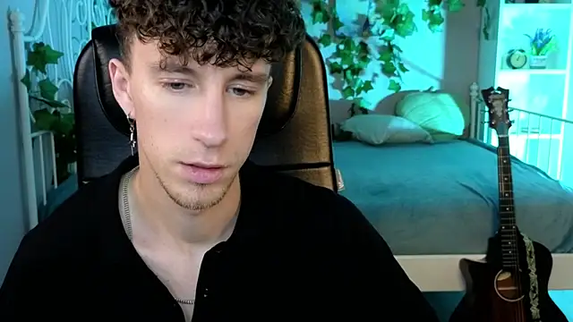 mark caron online show from November 30, 4:22 pm