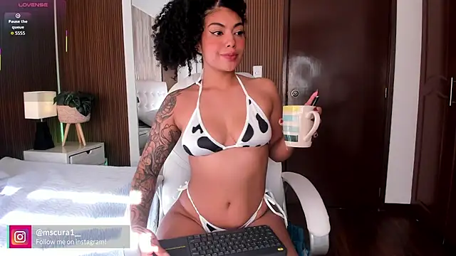 miss curazao online show from January 19, 12:53 pm