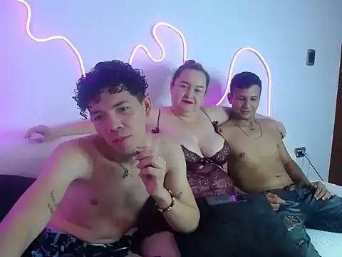 Snapshot of brutal_dirty_sex chatting on September 18, 2:30 pm brutal dirty sex online show from September 18, 2:30 pm