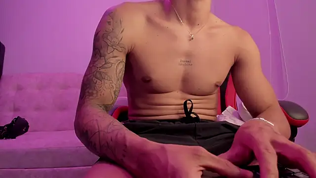 DavisFirb online show from April 9, 2:44 am